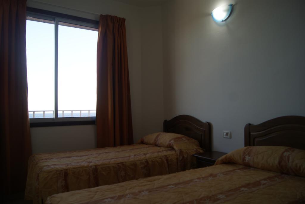 Apartamentos Los Saltos La Restinga Bagian luar foto