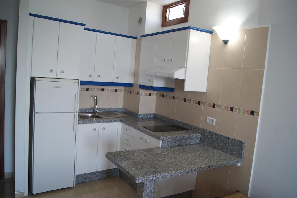 Apartamentos Los Saltos La Restinga Bagian luar foto